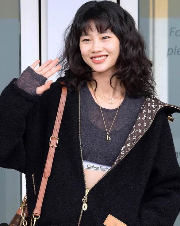 HoYeon Jung